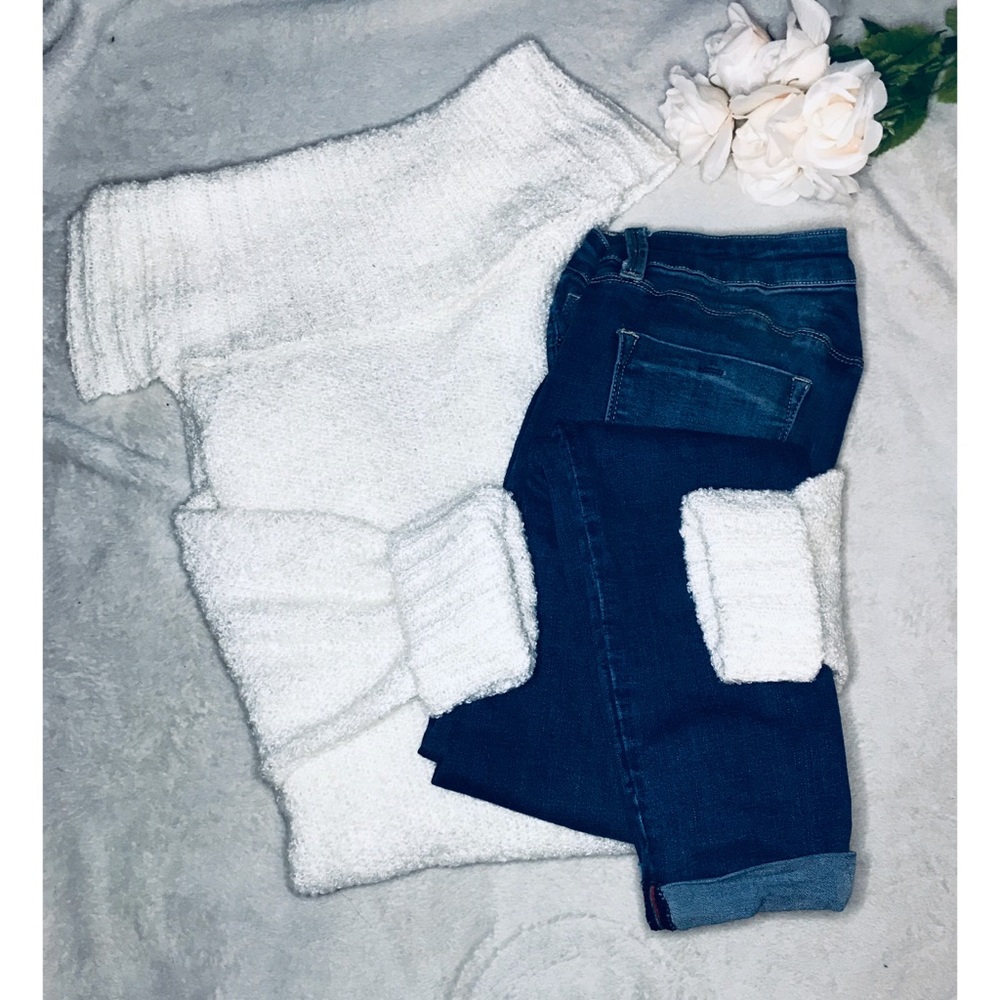 Faded glory white long sleeve turtleneck sweater
